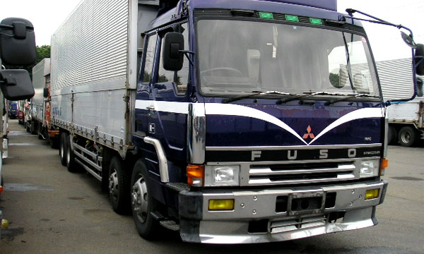 Mitsubishi объявила об отзыве 56 000 грузовиков в Японии