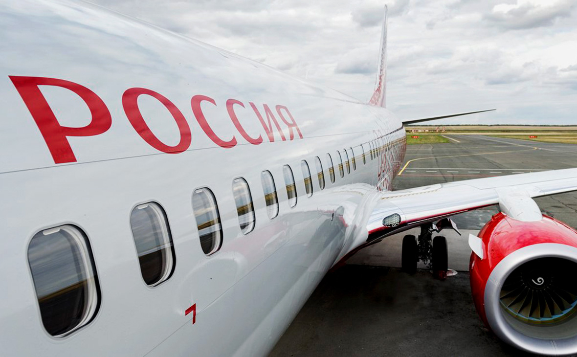 Летевший в Анталью самолет вернулся в Пулково из-за срабатывания датчика
