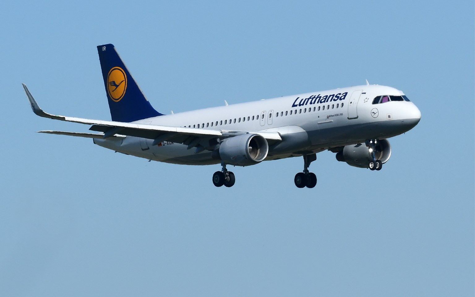 Lufthansa отказалась от полетов над Россией до 27 мая