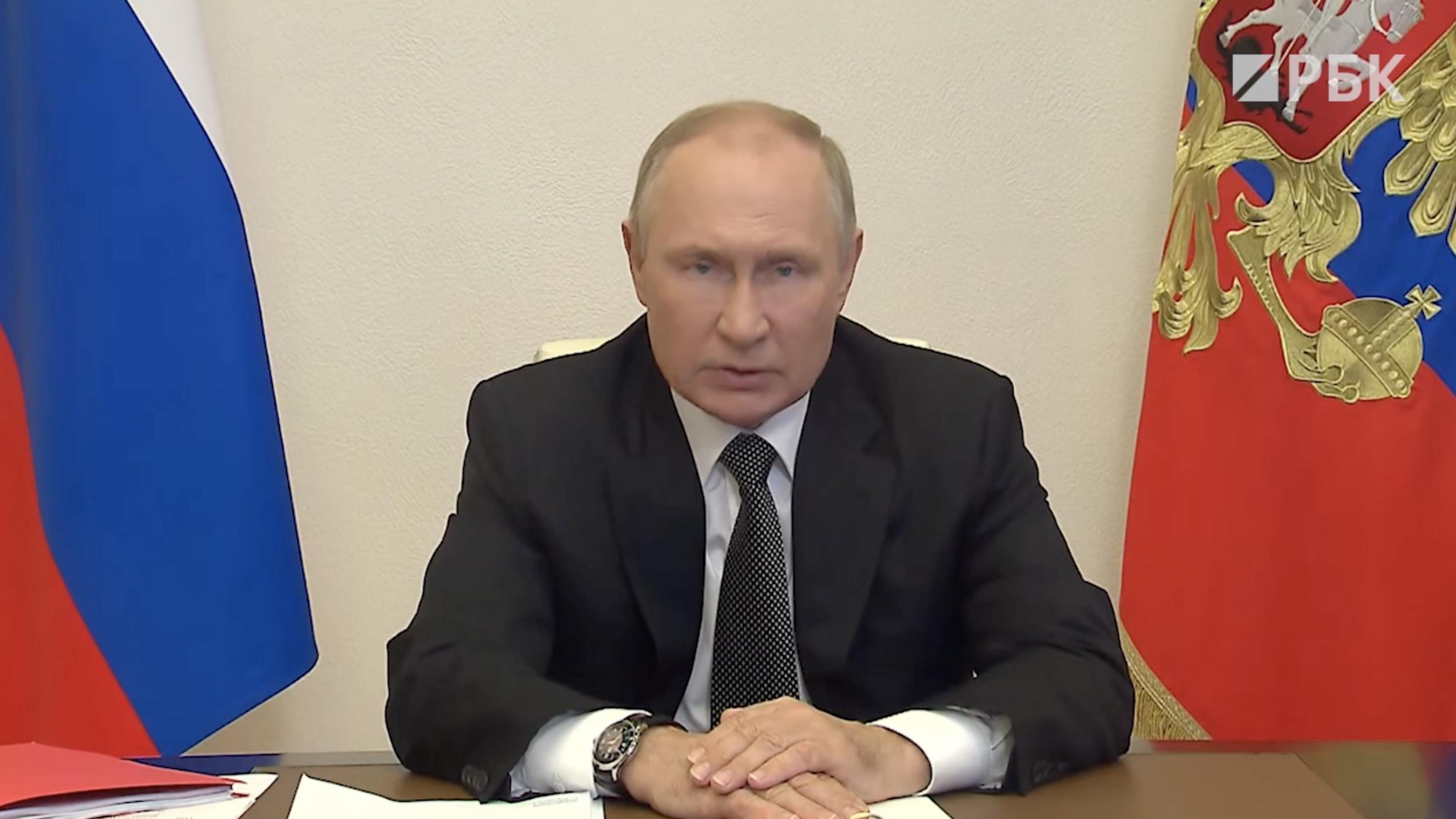 Путин поручил Собянину координацию регионов по вопросам безопасности