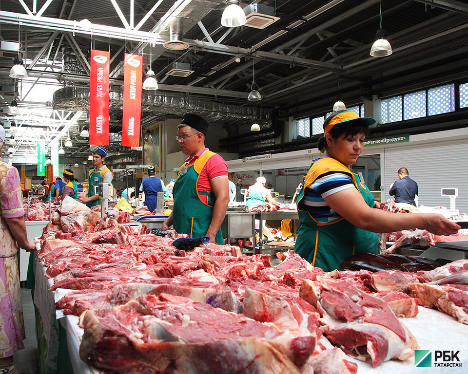 На продавцов испорченных мясопродуктов 98 штрафов на сумму 950 тыс. рублей