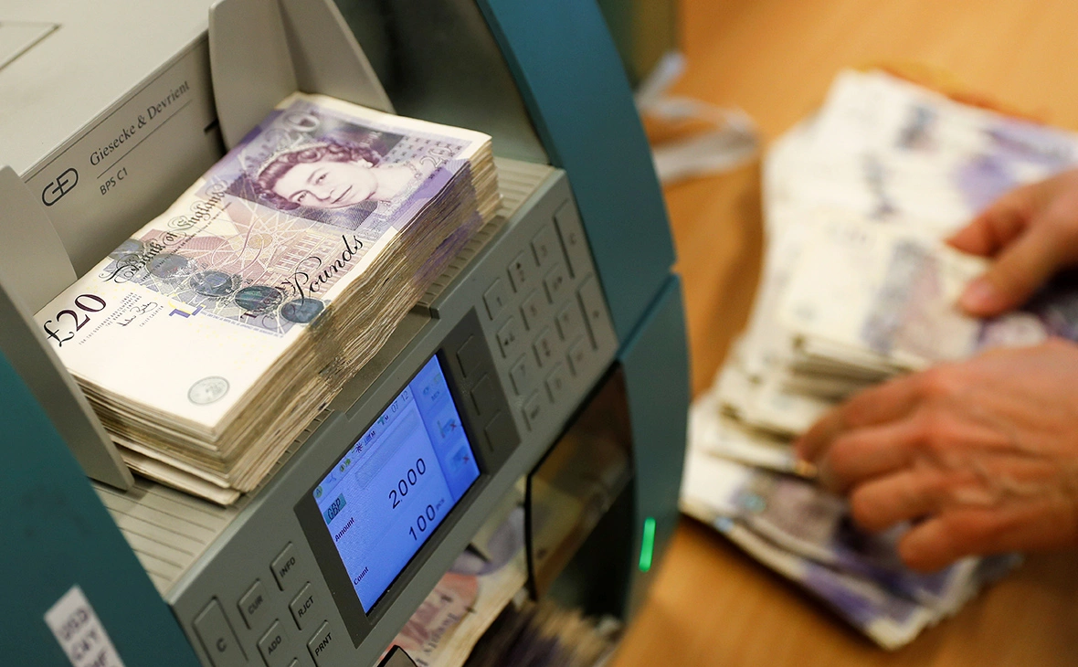 Leonhard Foeger / Reuters