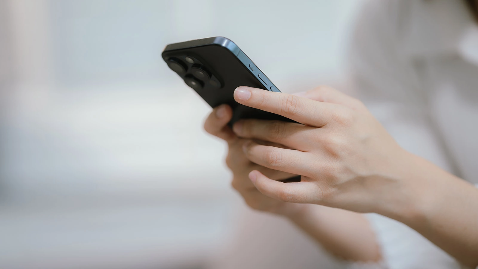 WhatsApp на iPhone обзавелся новым дизайном в стиле iOS 26