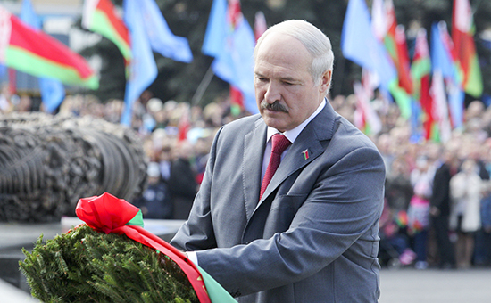 Президент Белоруссии Александр Лукашенко во время торжественных мероприятий в честь Дня Победы в Минске в прошлом году