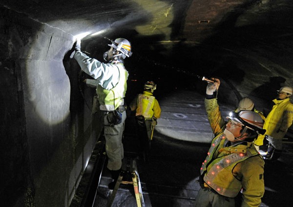 В Японии назвали причины обрушения тоннеля, где погибли 9 человек