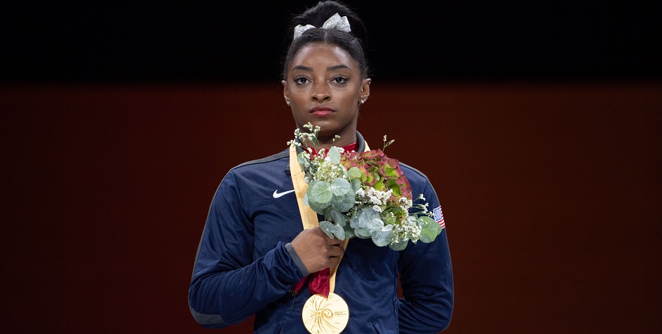 Американская гимнастка повторила рекорд Щербо по количеству медалей на ЧМ