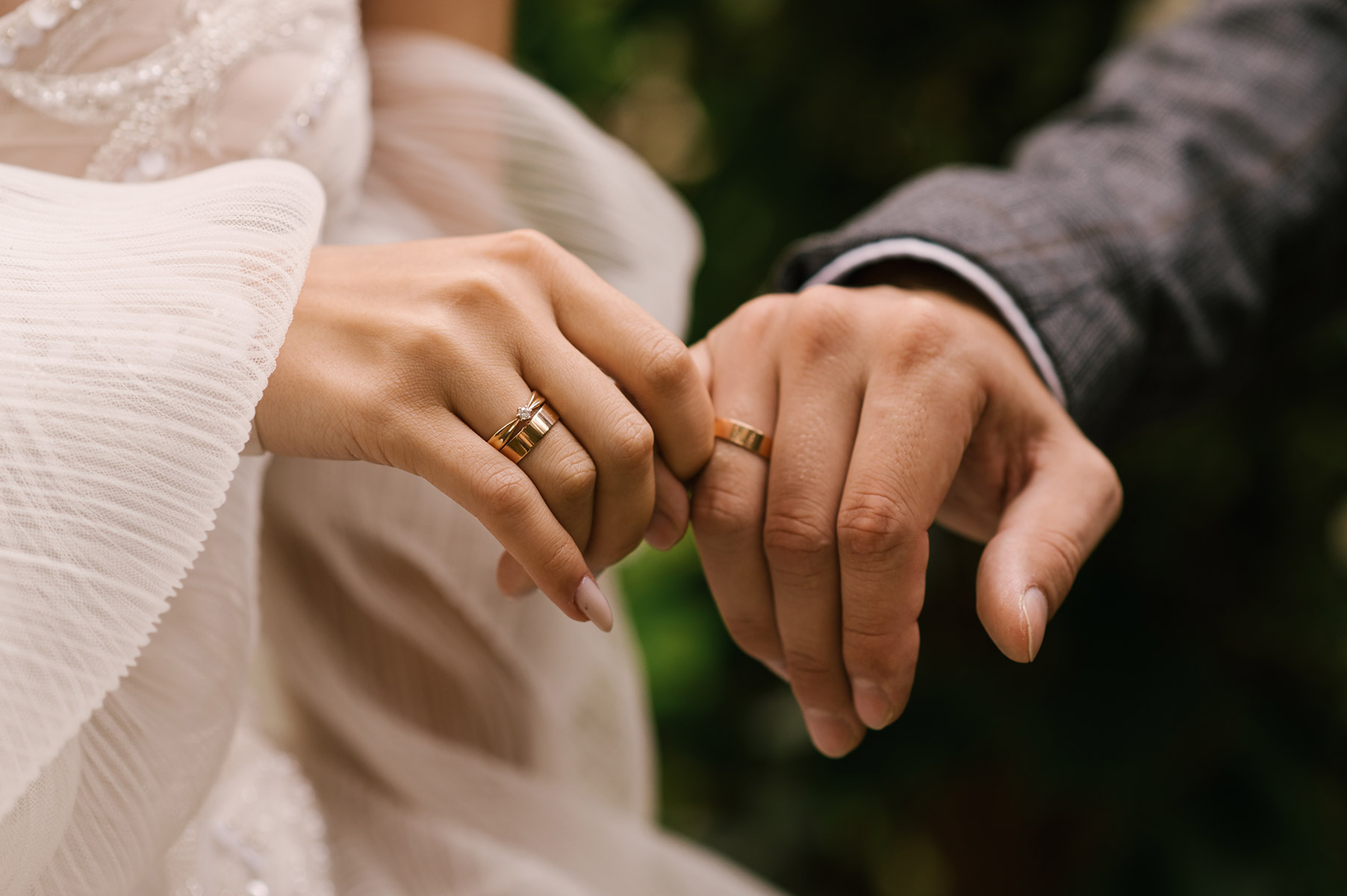 Можно ли снимать обручальное кольцо после свадьбы