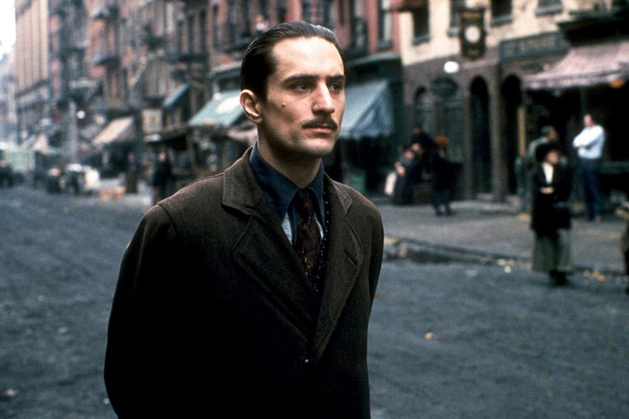 Роберт Де Ниро в фильме «Крестный отец 2», 1974 год