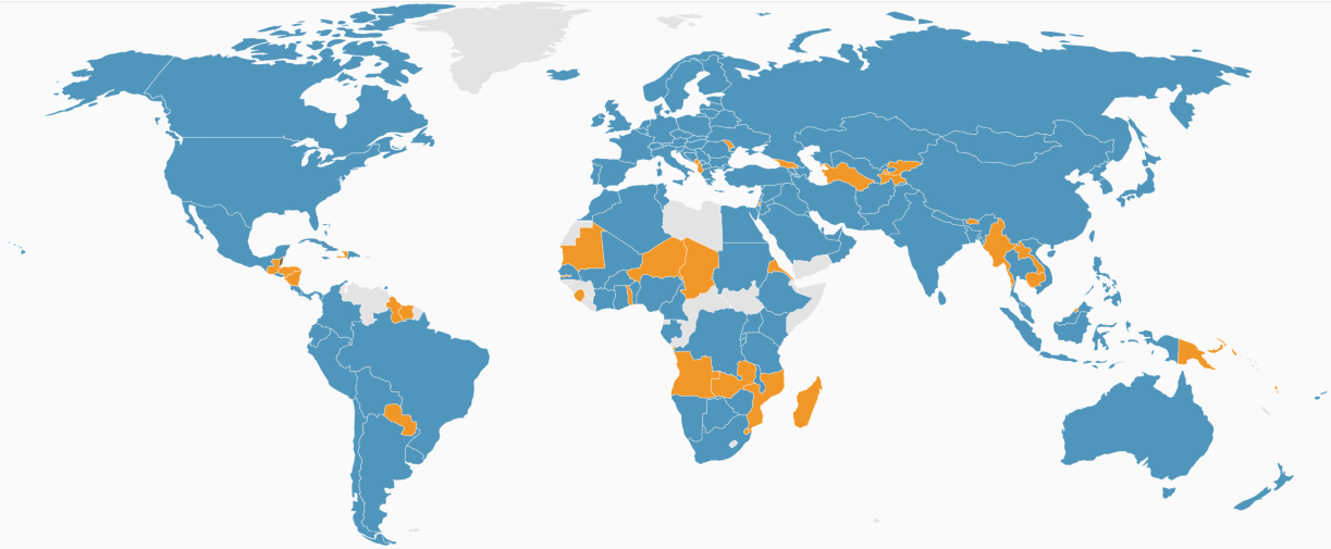 Государства-члены (синим) и члены-корреспонденты (оранжевым) ISO