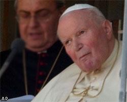 Иоанн Павел II благословил паству из окна