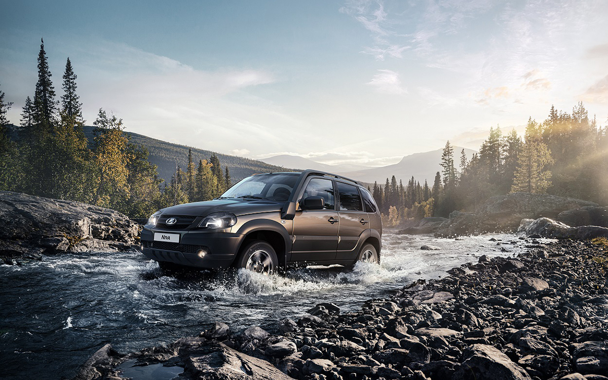 АвтоВАЗ начал продажи внедорожника Lada Niva