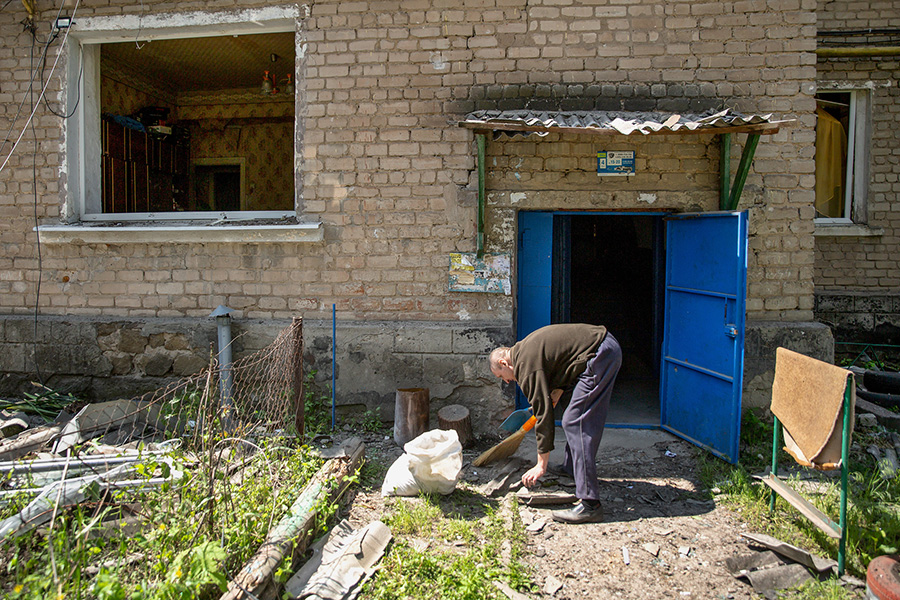 Последствия обстрела микрорайона Юбилейный,&nbsp;Луганск