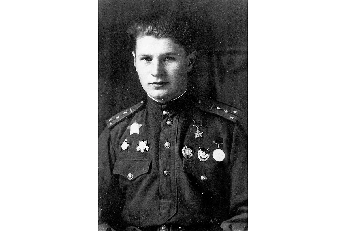 Владимир Бочковский с боевыми наградами