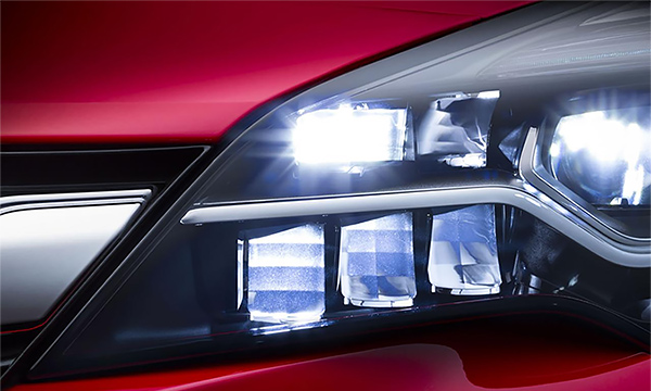 Новая Opel Astra получит светодиодные матричные фары