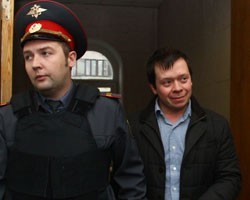 Соратник С.Удальцова останется в СИЗО до середины декабря