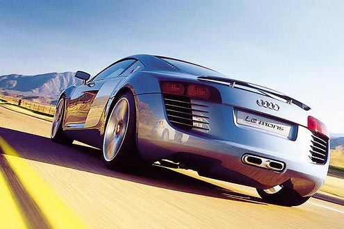 Audi скоро представит суперкар