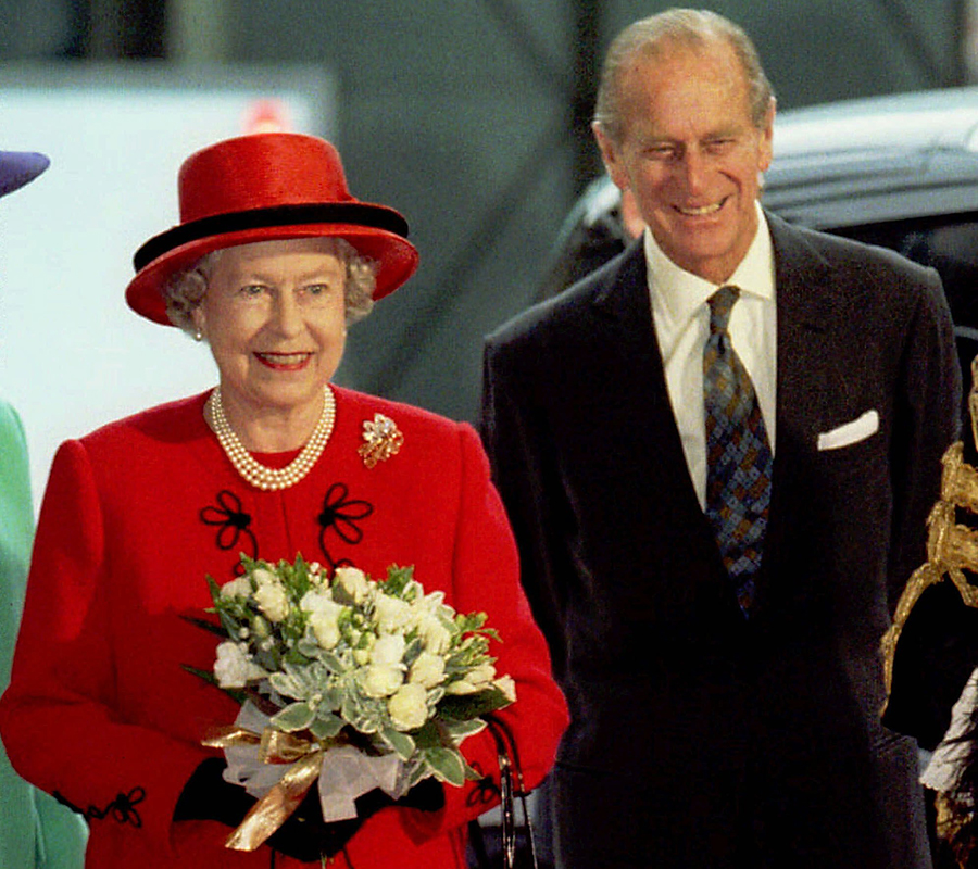 Королева Елизавета II  с принцем Филиппом на празднике в честь  золотой свадьбы, 1997 год