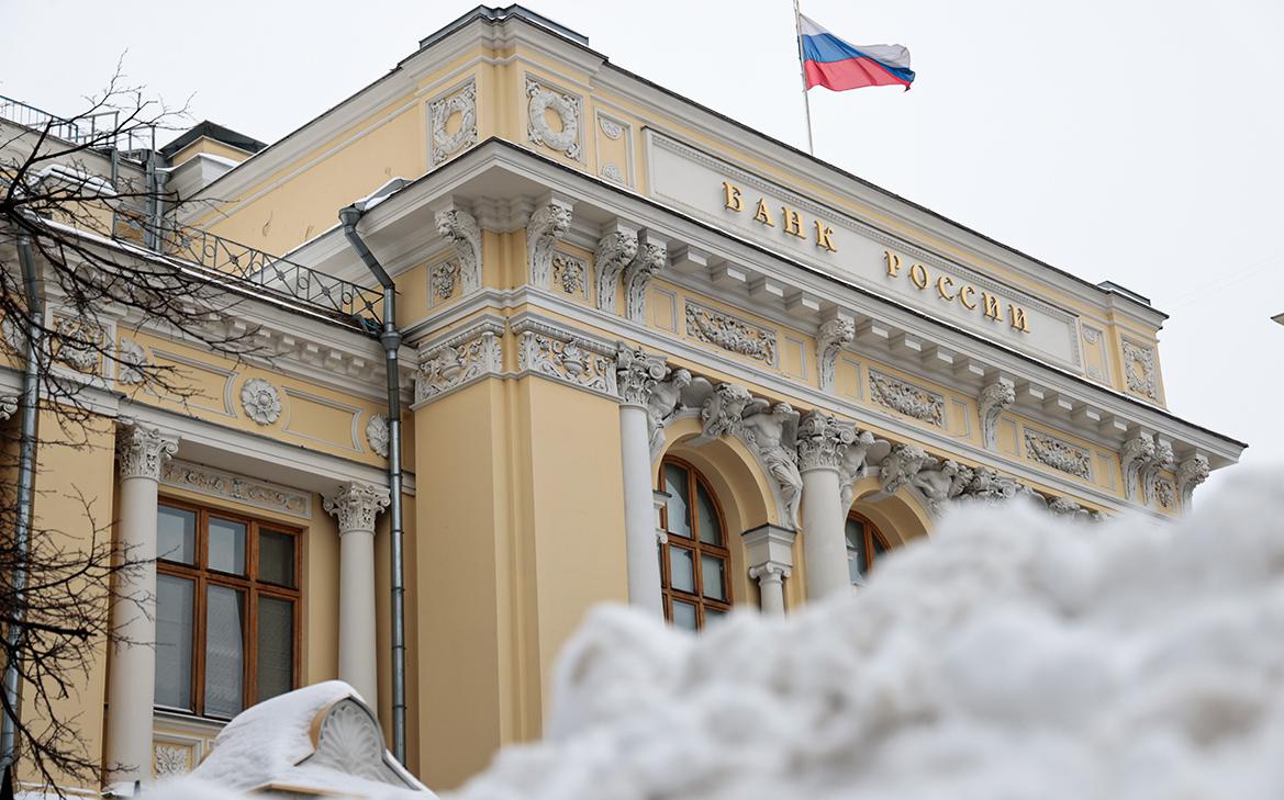 ЦБ вернется к операциям по закупке и продаже валюты из ФНБ