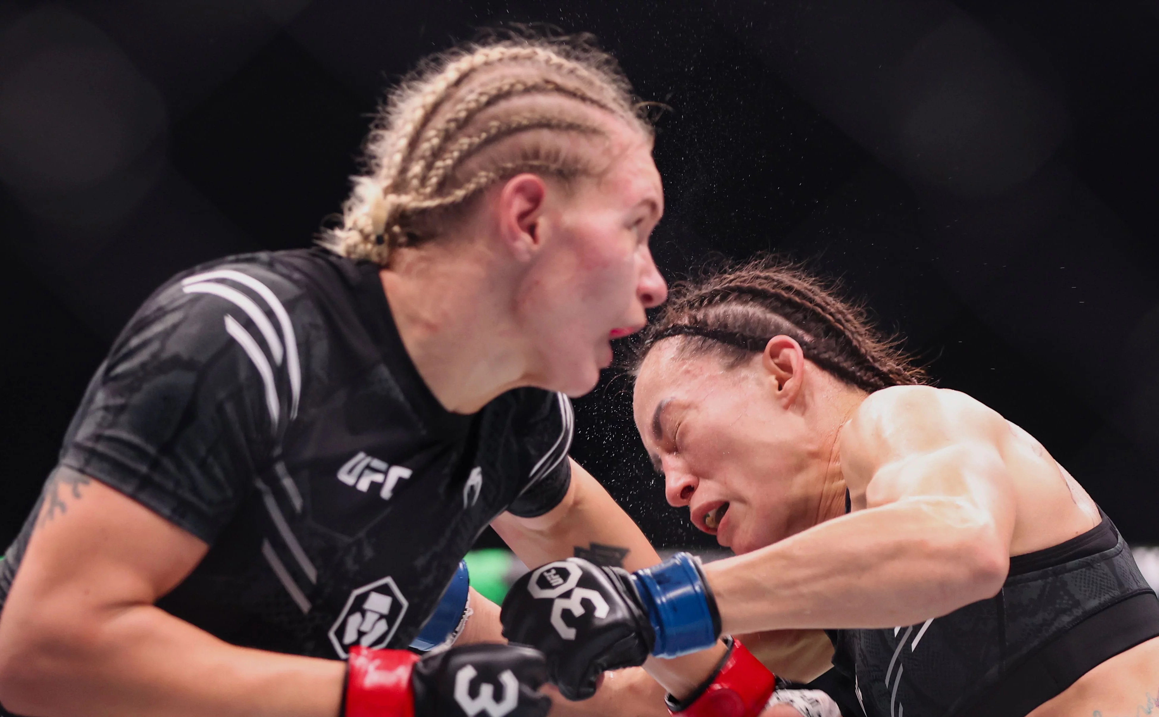 ALI HAIDER / ТАСС