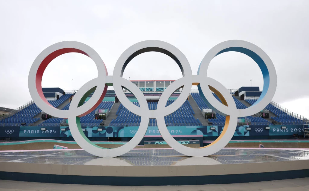 Julian Finney / Getty Images