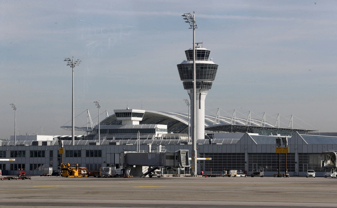 Leonhard Simon / Reuters