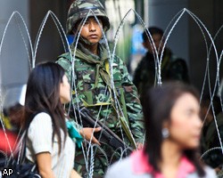 В Бангкок стянуты армейские подразделения