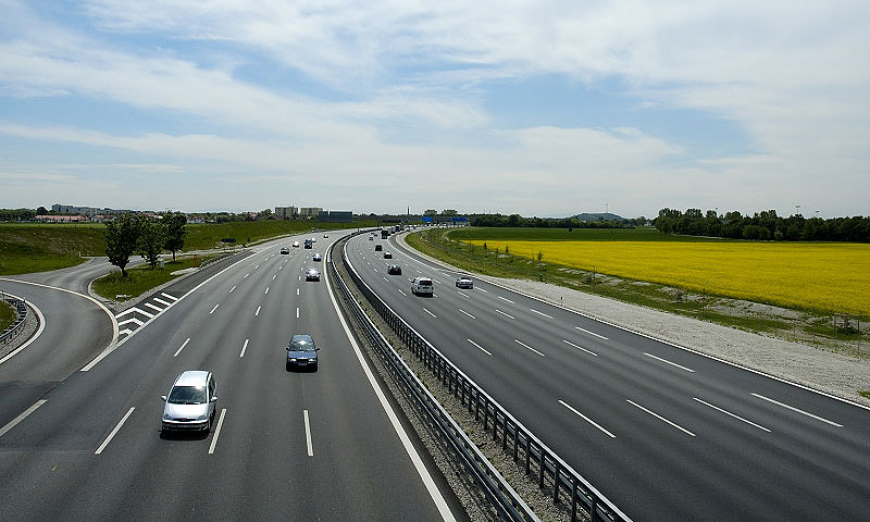 В Германии ограничат скорость движения на автобанах
