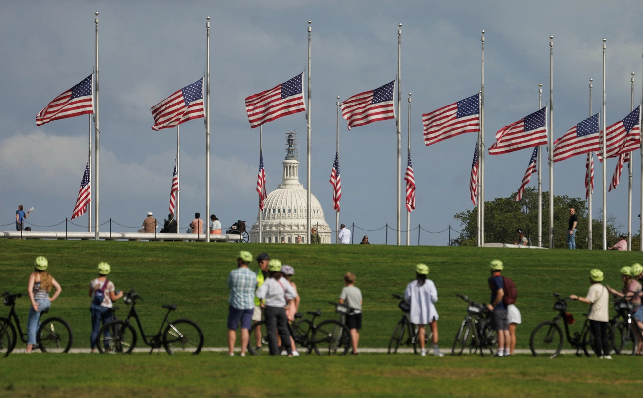 Kevin Lamarque / Reuters