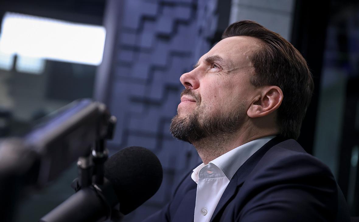 Глава Мосбиржи посоветовал роман о семье в годы Великой Отечественной