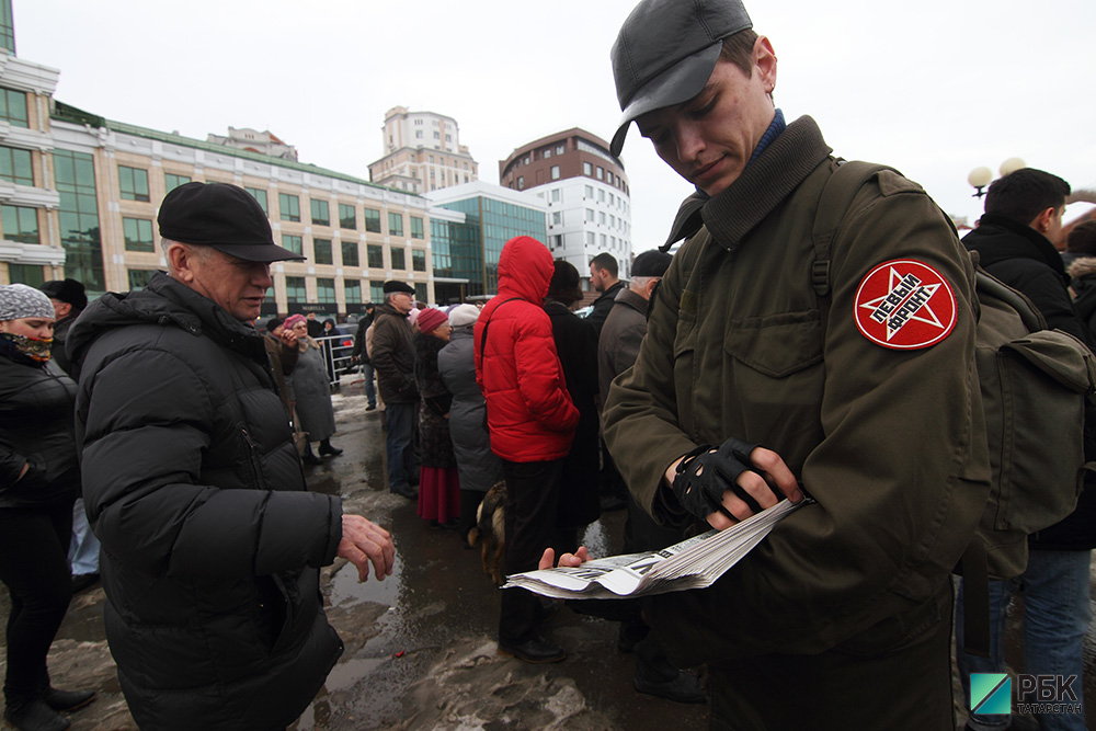 Митинги против повышения цены за проезд