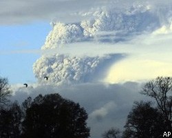 Из-за чилийского вулкана отменены десятки авиарейсов