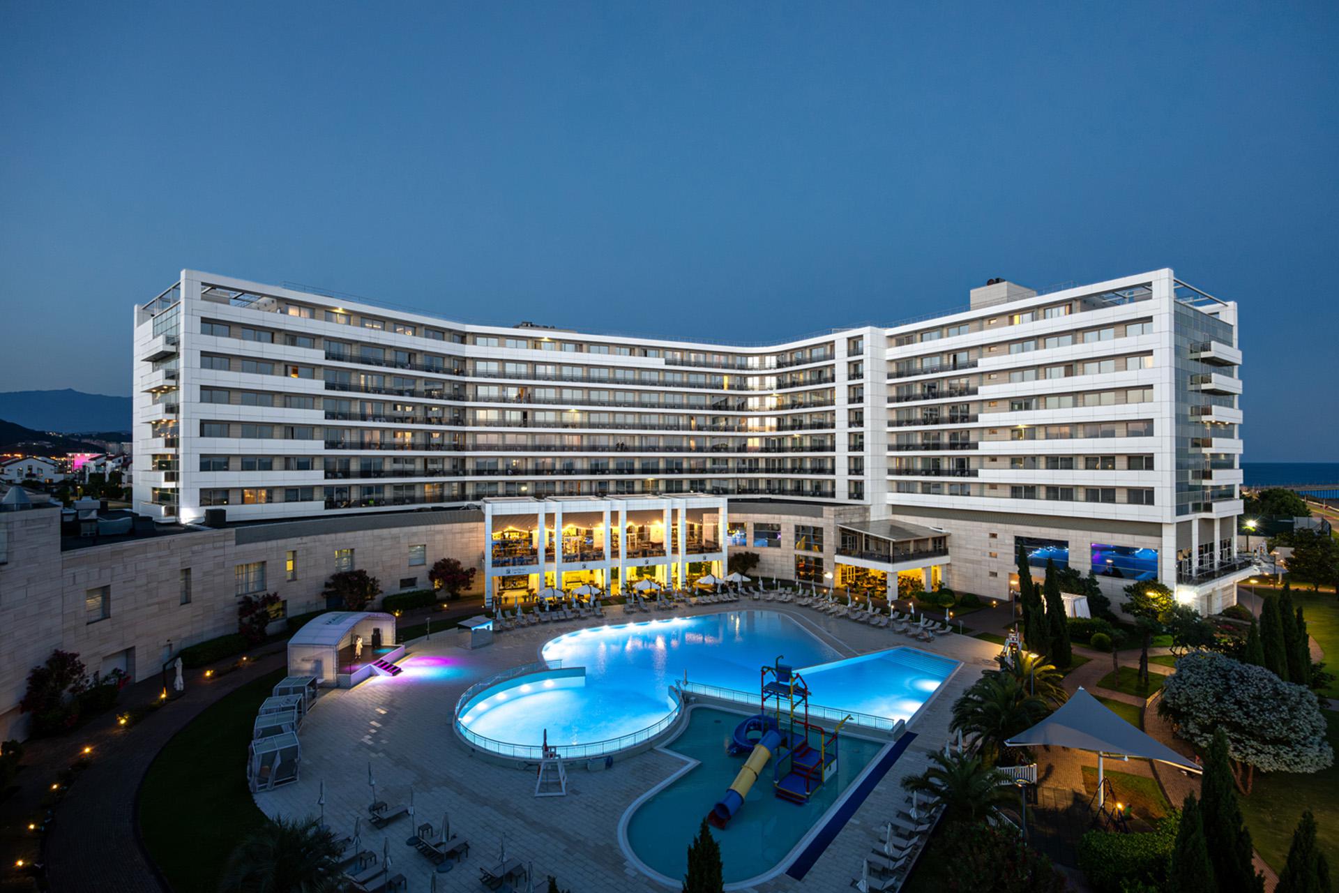 Отель Mantera Resort & Congress