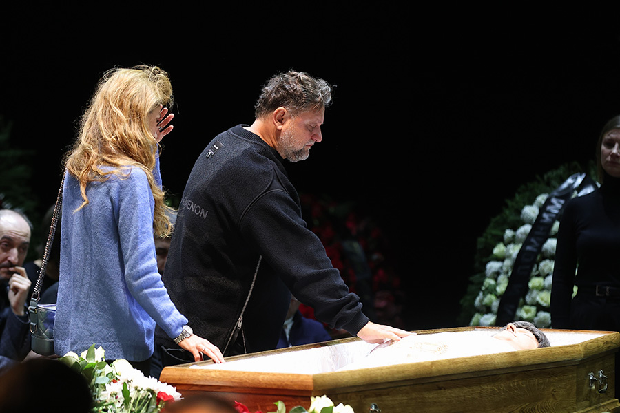 Актер Александр Самойленко