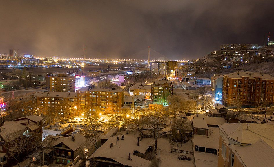 Владивосток. Вид на город во время снегопада