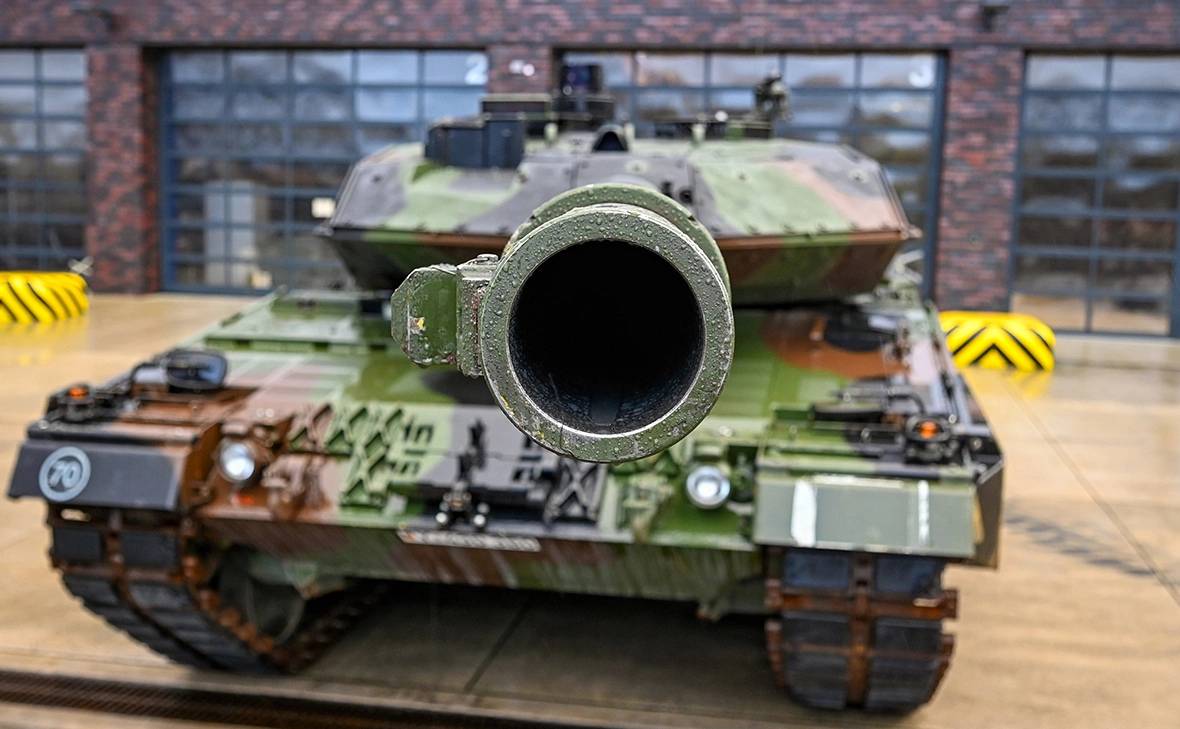 Sascha Schuermann / Getty Images