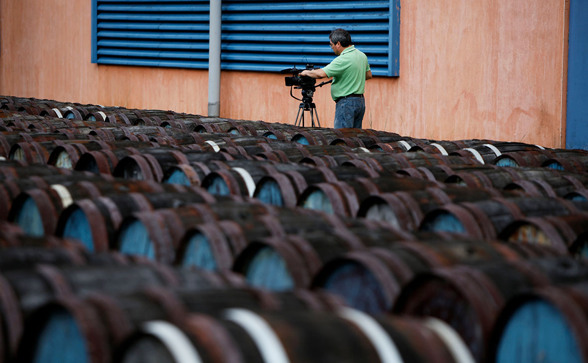 Бочки с ромом на фабрике в Сан-Хосе-лас-Лахас, Куба
&nbsp;