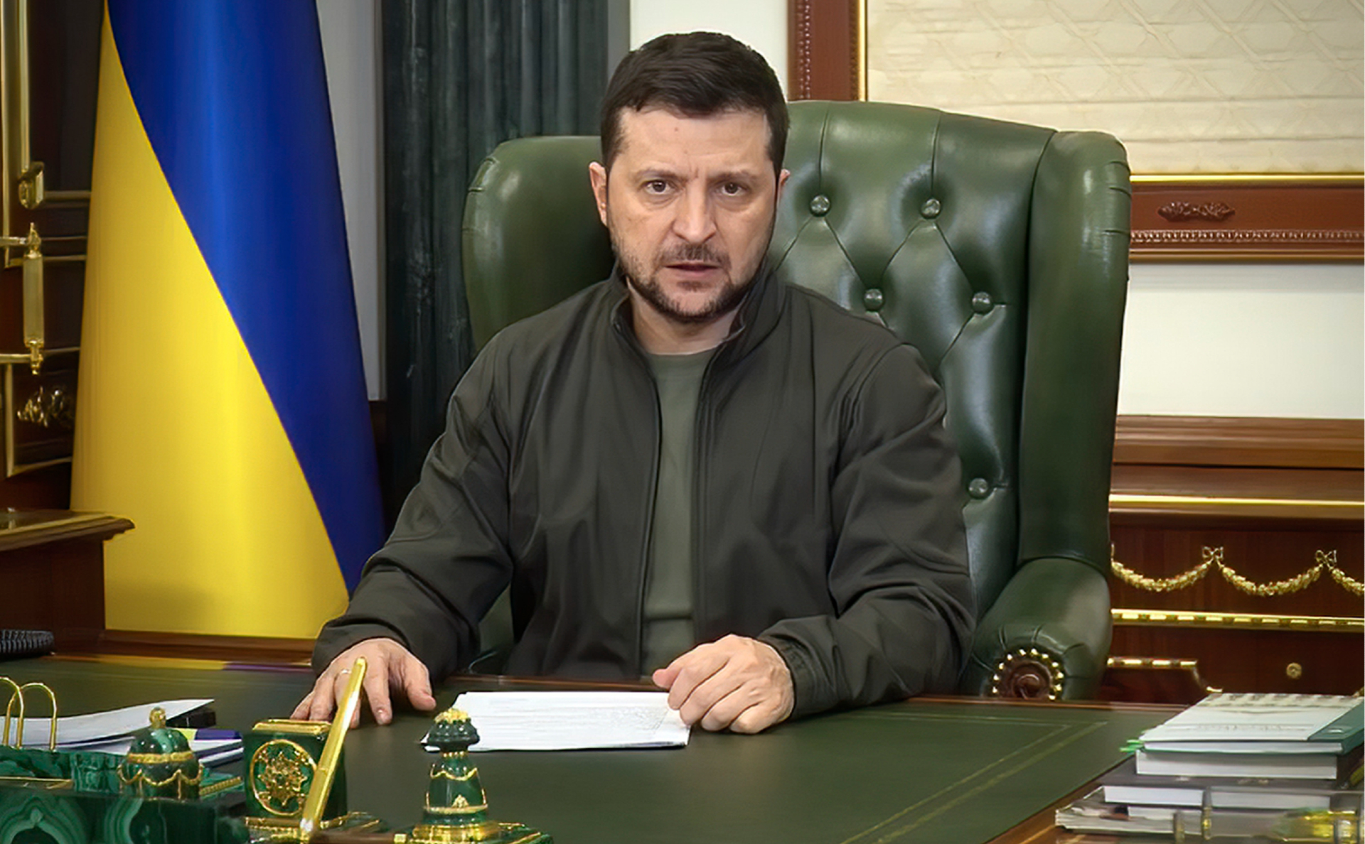 Украина приостановила деятельность ОПЗЖ и еще 10 политических партий"/>













