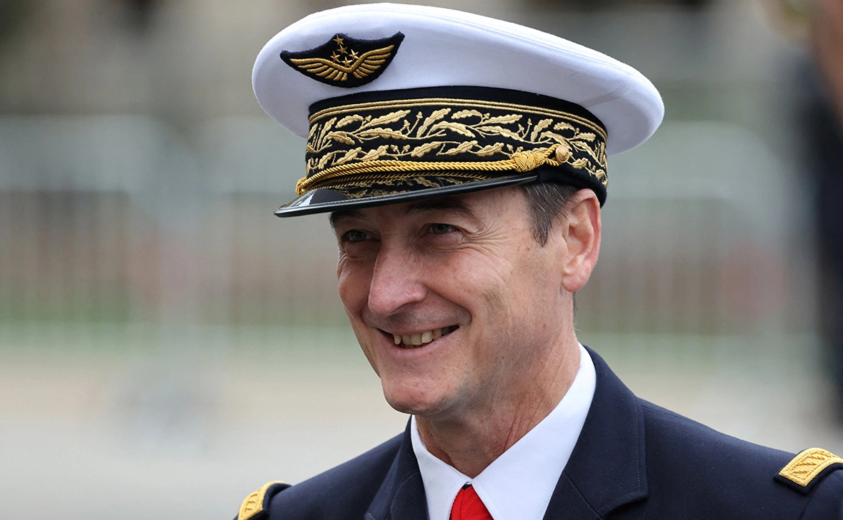 Ludovic Marin / Reuters