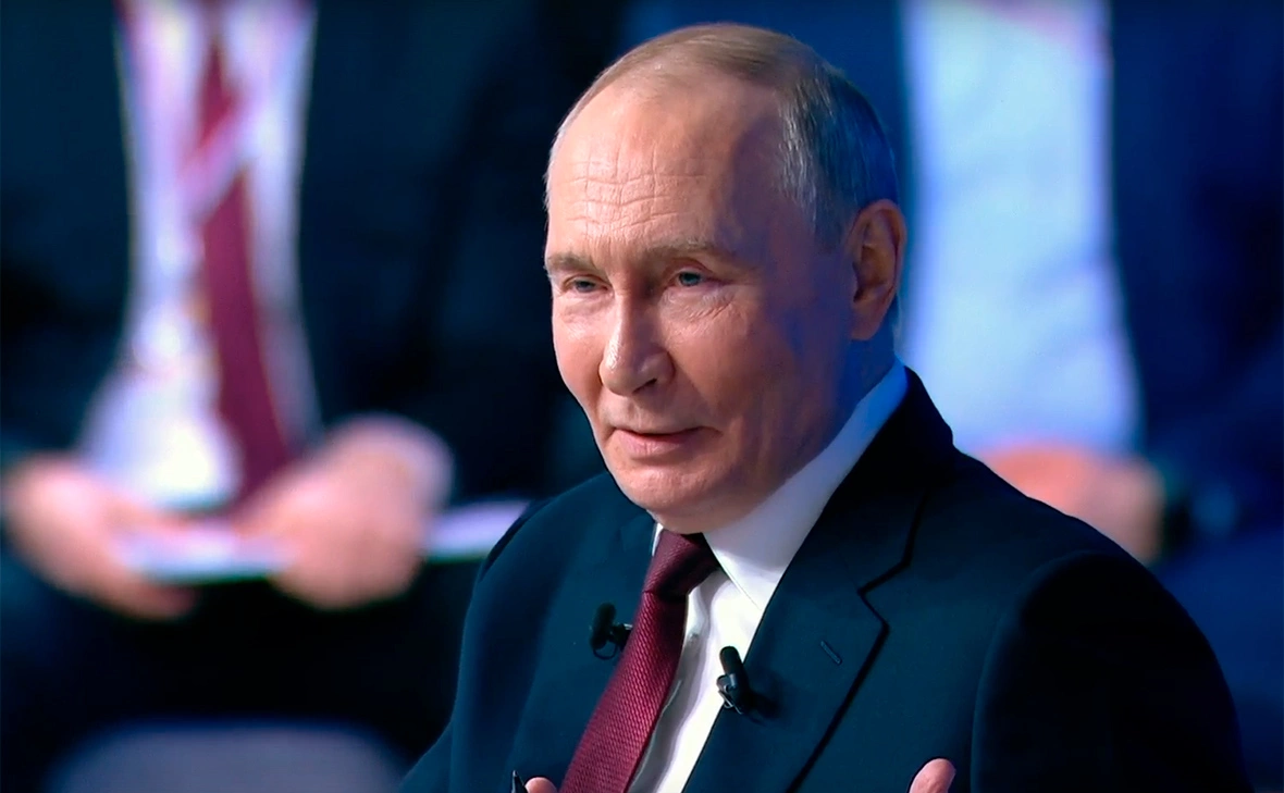 Трансляция прямой линии президента России Владимира Путина
