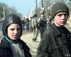 Война в Чечне: 2800 детей стали калеками и 10000 - сиротами