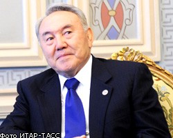 Нурсултан Назарбаев официально избран президентом Казахстана