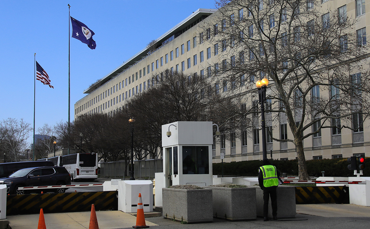 Вид на здание Госдепартамента США