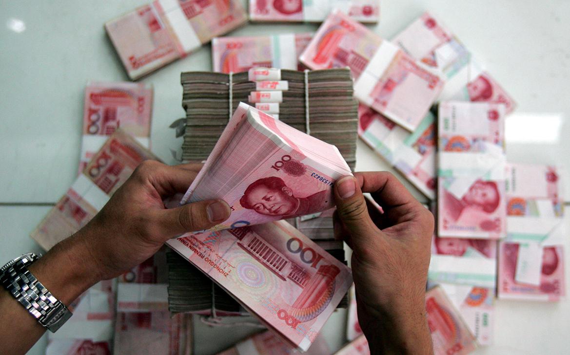Путин назвал долю операций между КНР и Россией в юанях и рублях