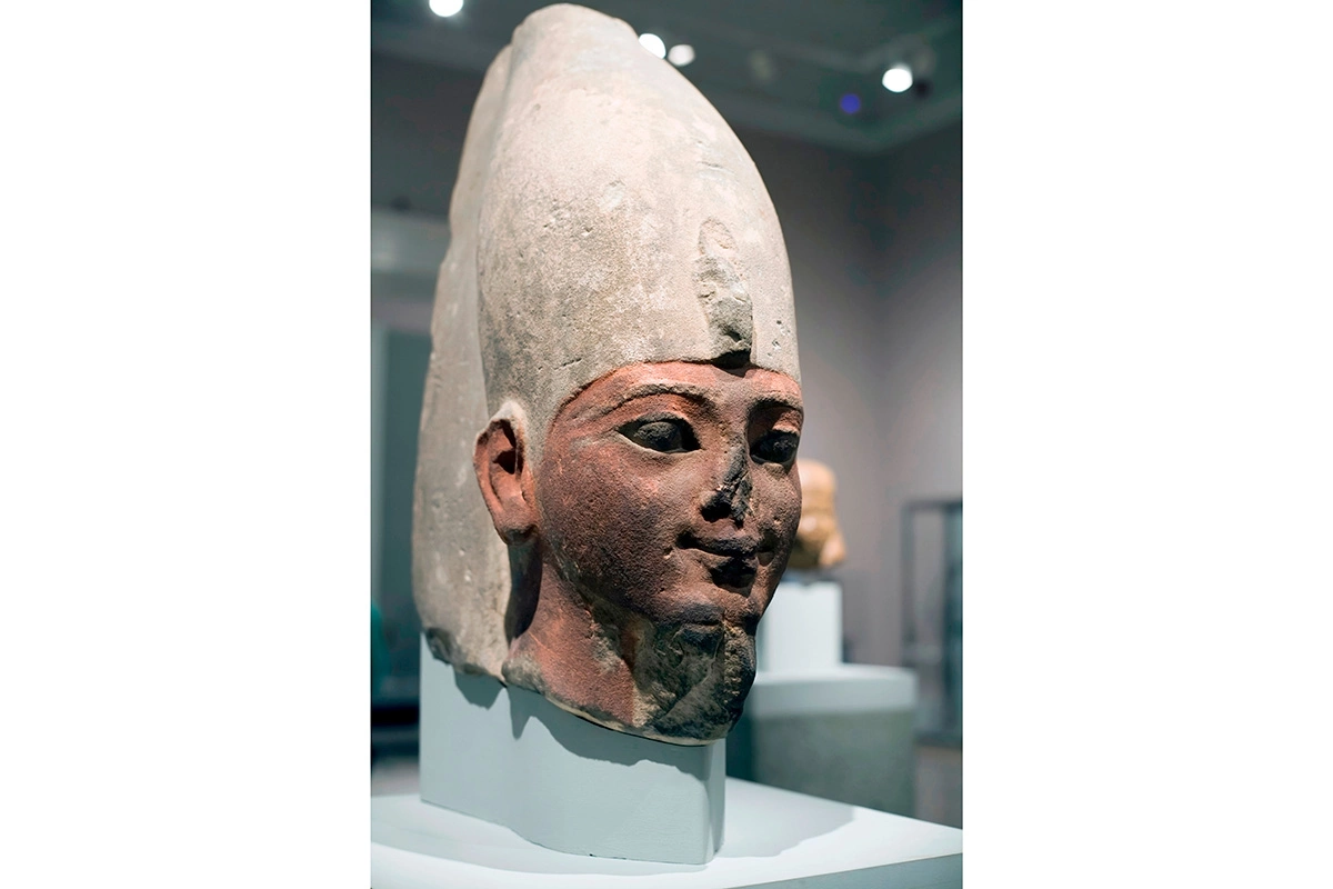 Статуя Яхмоса I в музее Metropolitan Museum of Art в Бруклине