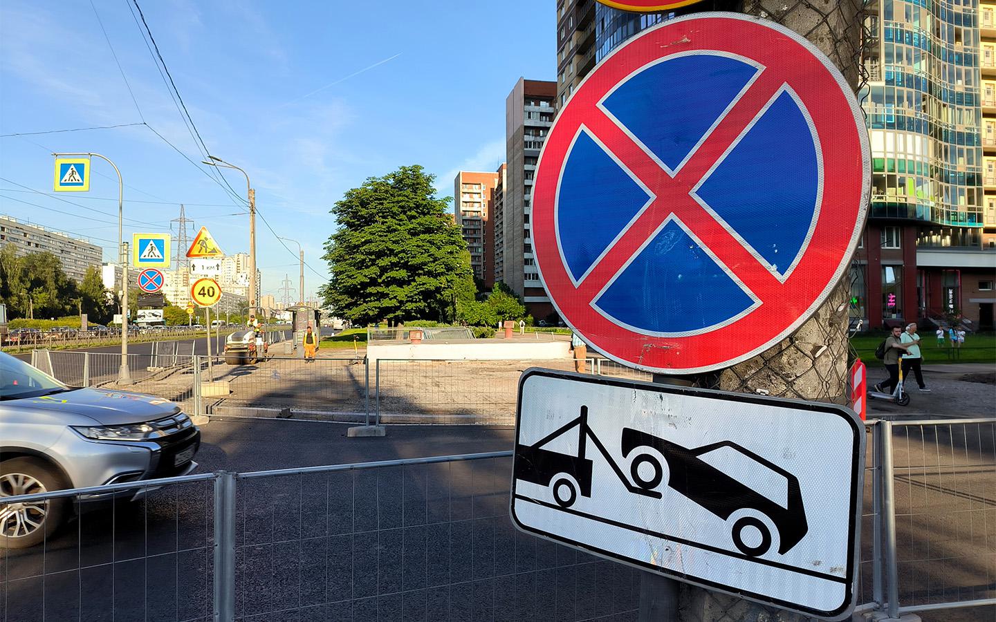 BMW в топе. Какие машины чаще всего эвакуировали без номеров в Москве