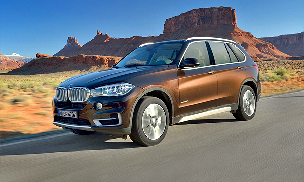 BMW рассекретил новое поколение X5