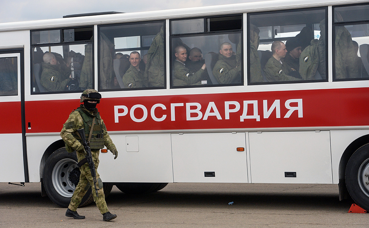 Росгвардия решила подключить все автобусы к тревожной сигнализации — РБК