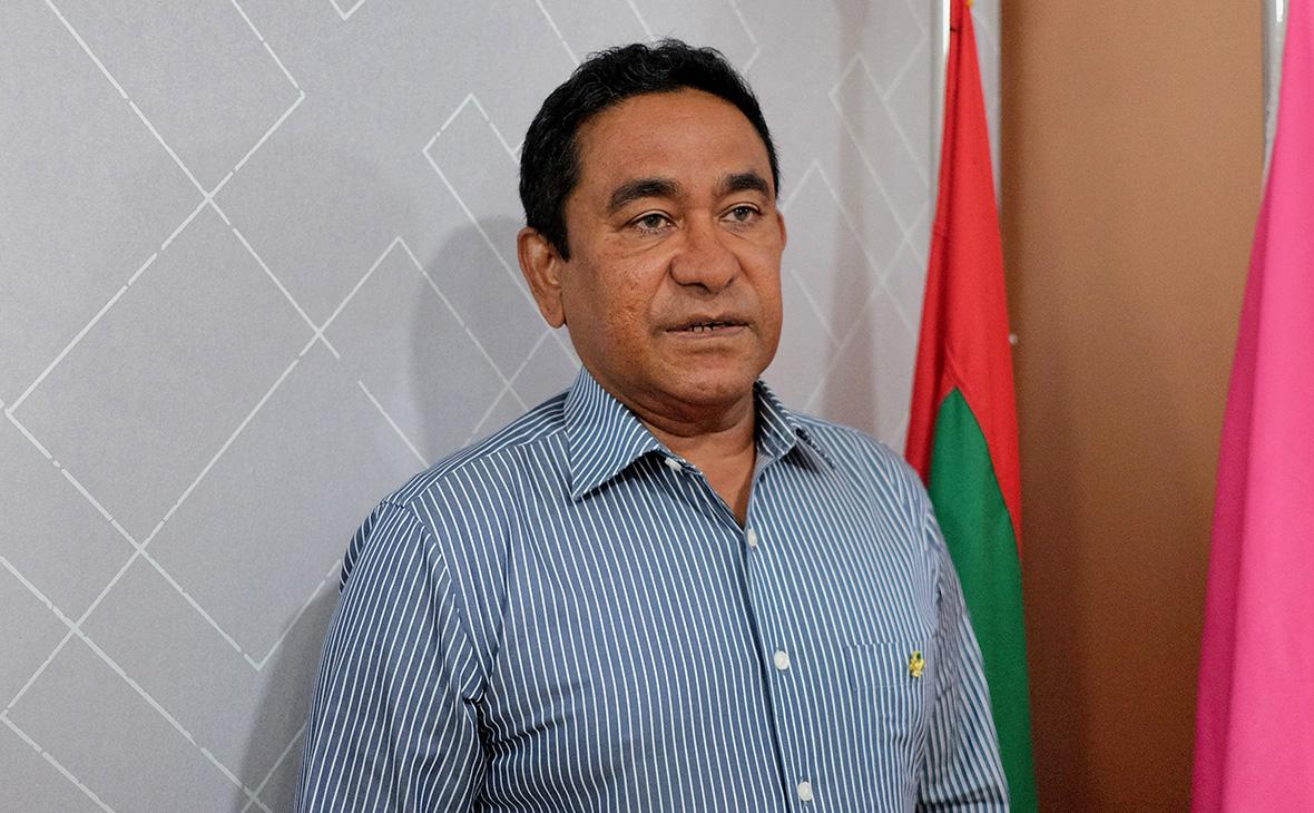 Бывший президент Мальдив получил 11 лет тюрьмы по делу об аренде острова"/>













