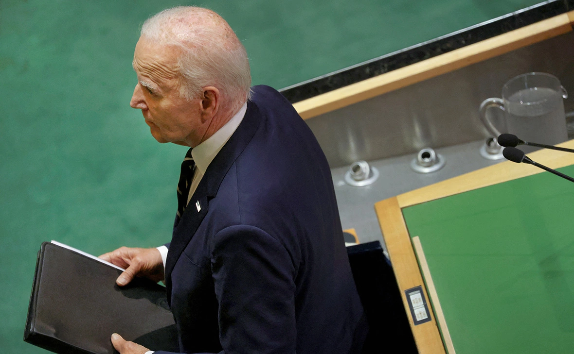 Caitlin Ochs / Reuters