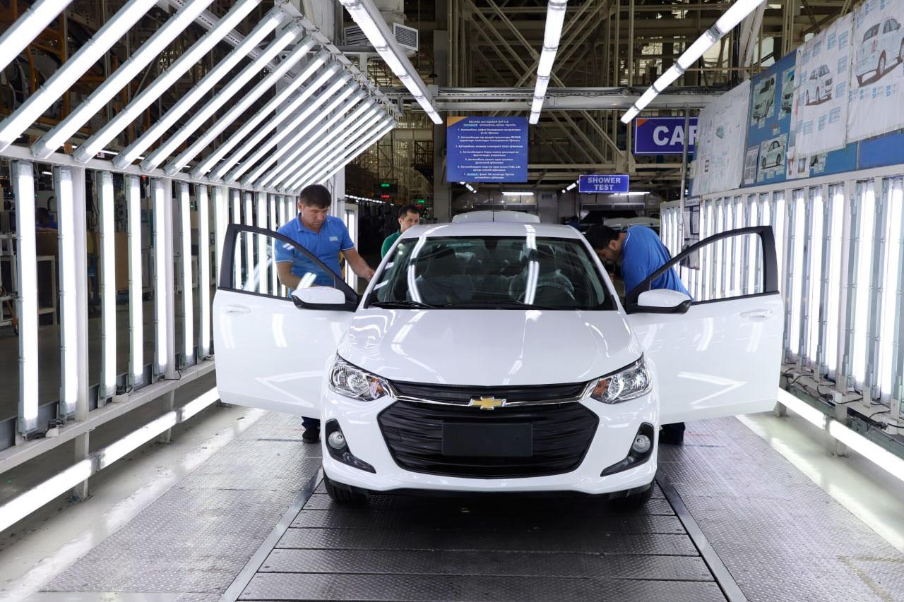 В Узбекистане начали собирать недорогие седаны Chevrolet Onix :: Autonews